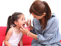 子どもの歯を守るのは親御様の役割です～小児予防～